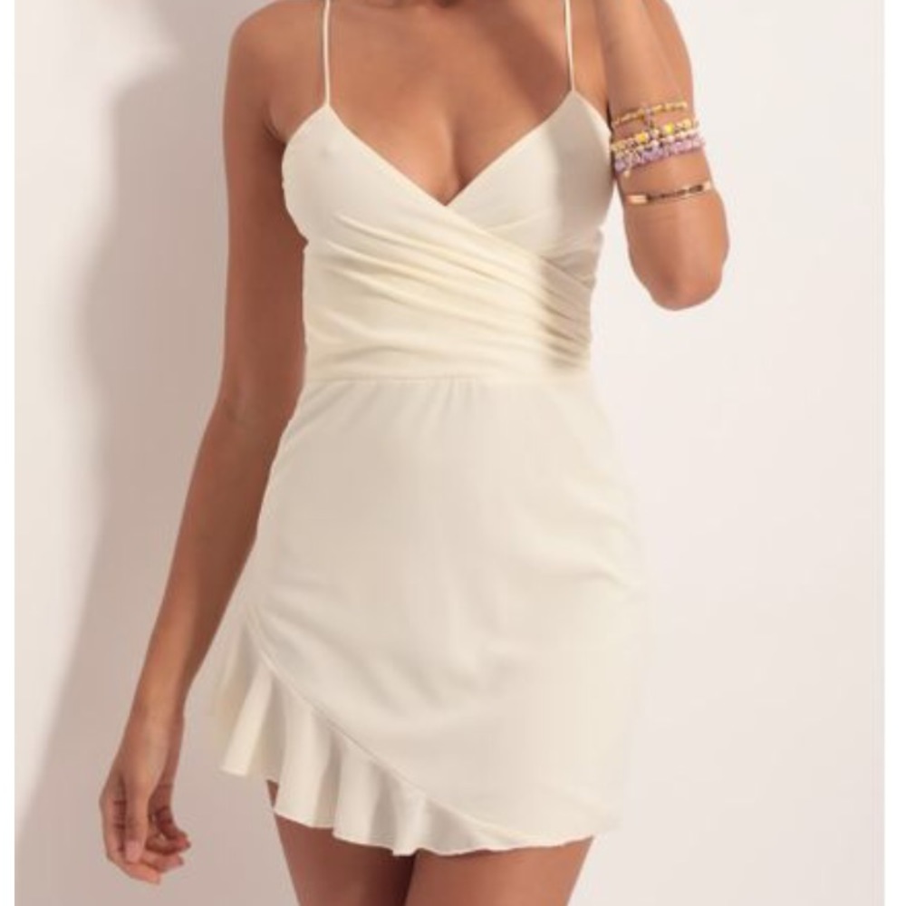 Lucy in the Sky Kayden Chiffon Frill Dress-Vanilla